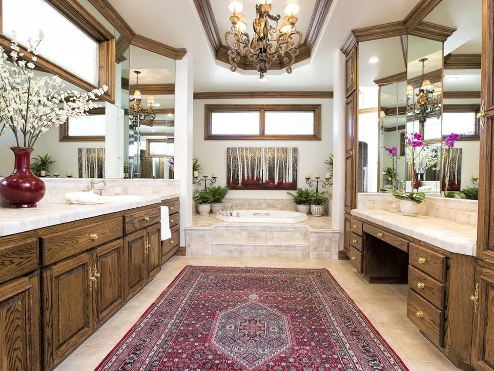 Santa Ynez Farmhouse Master Suite Bathroom