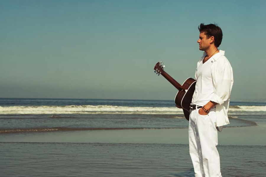 LIVE MUSIC FRIDAY: Matthew Clark